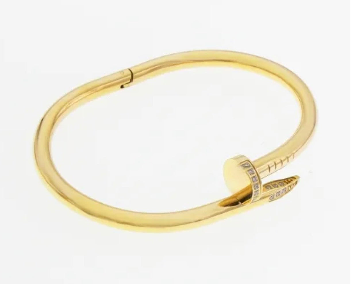 Brazalete clavo