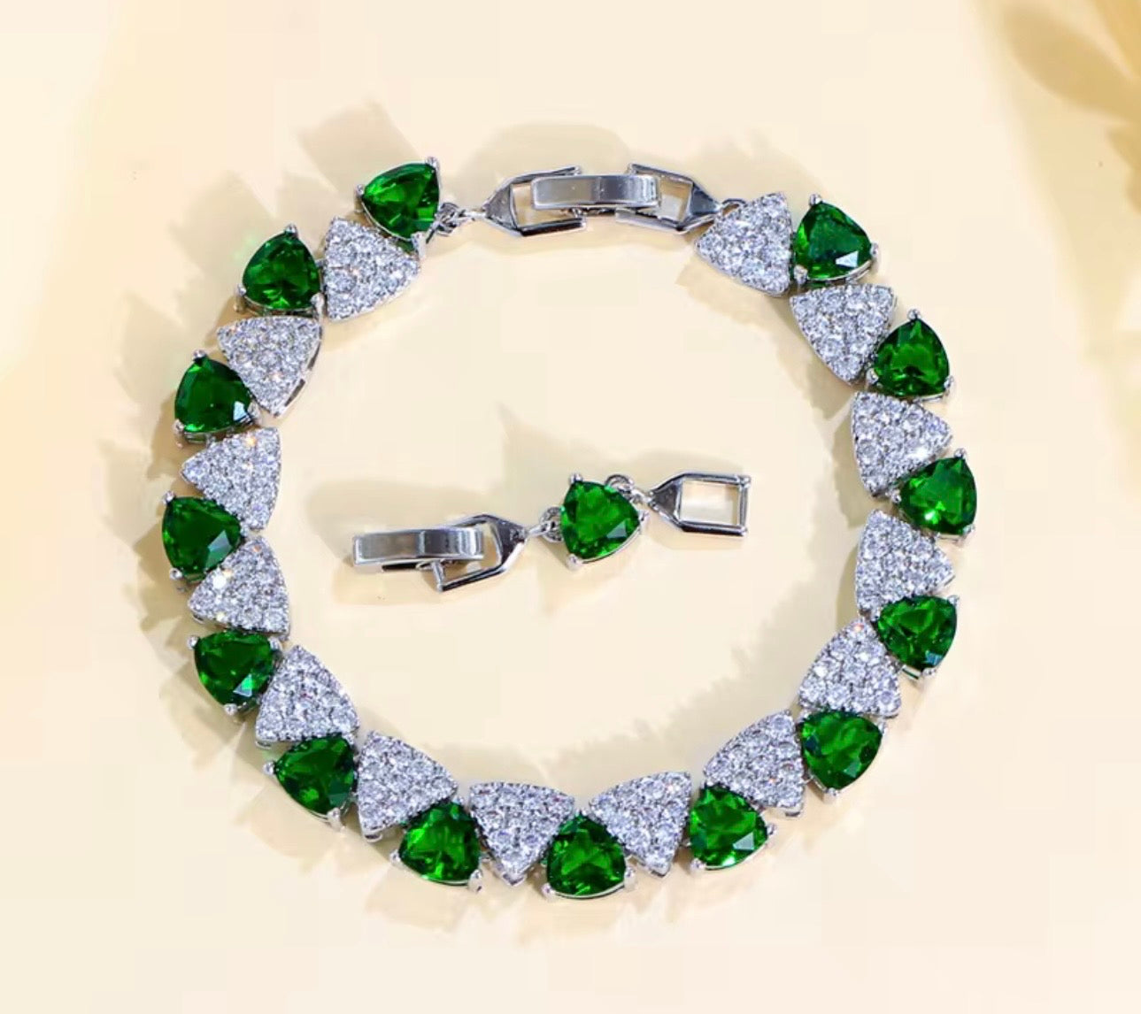 PULSERA ETERNAL