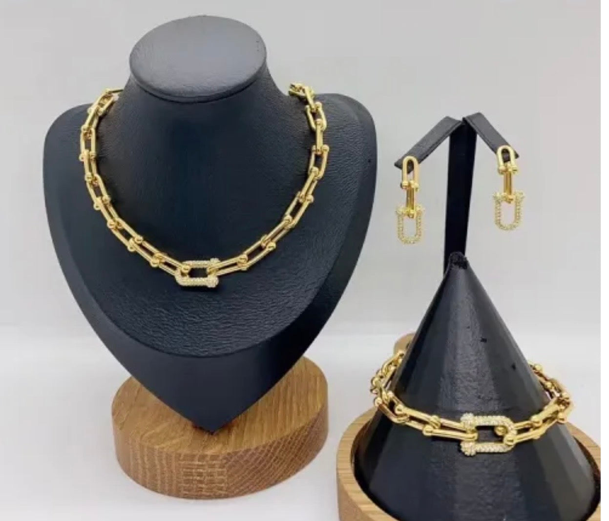 CONJUNTO SANAE