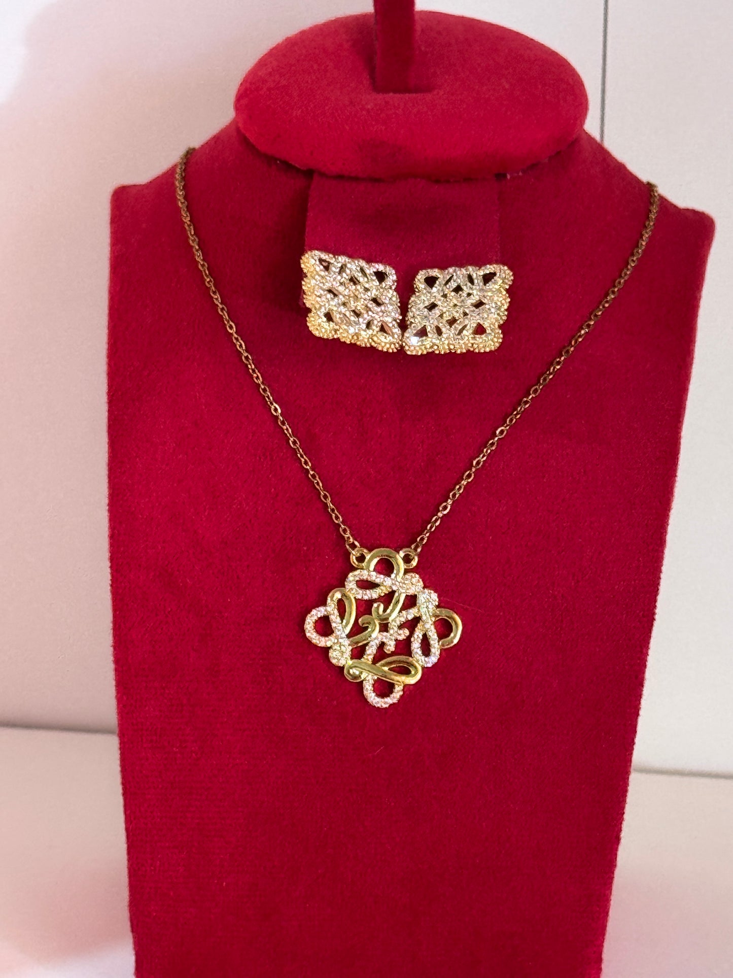 Conjunto LOL