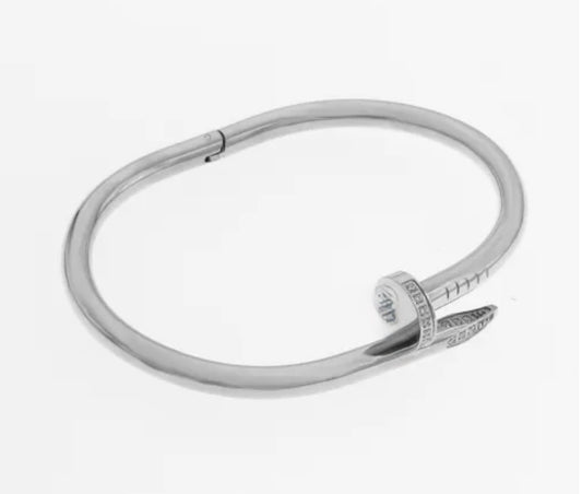 Brazalete clavo