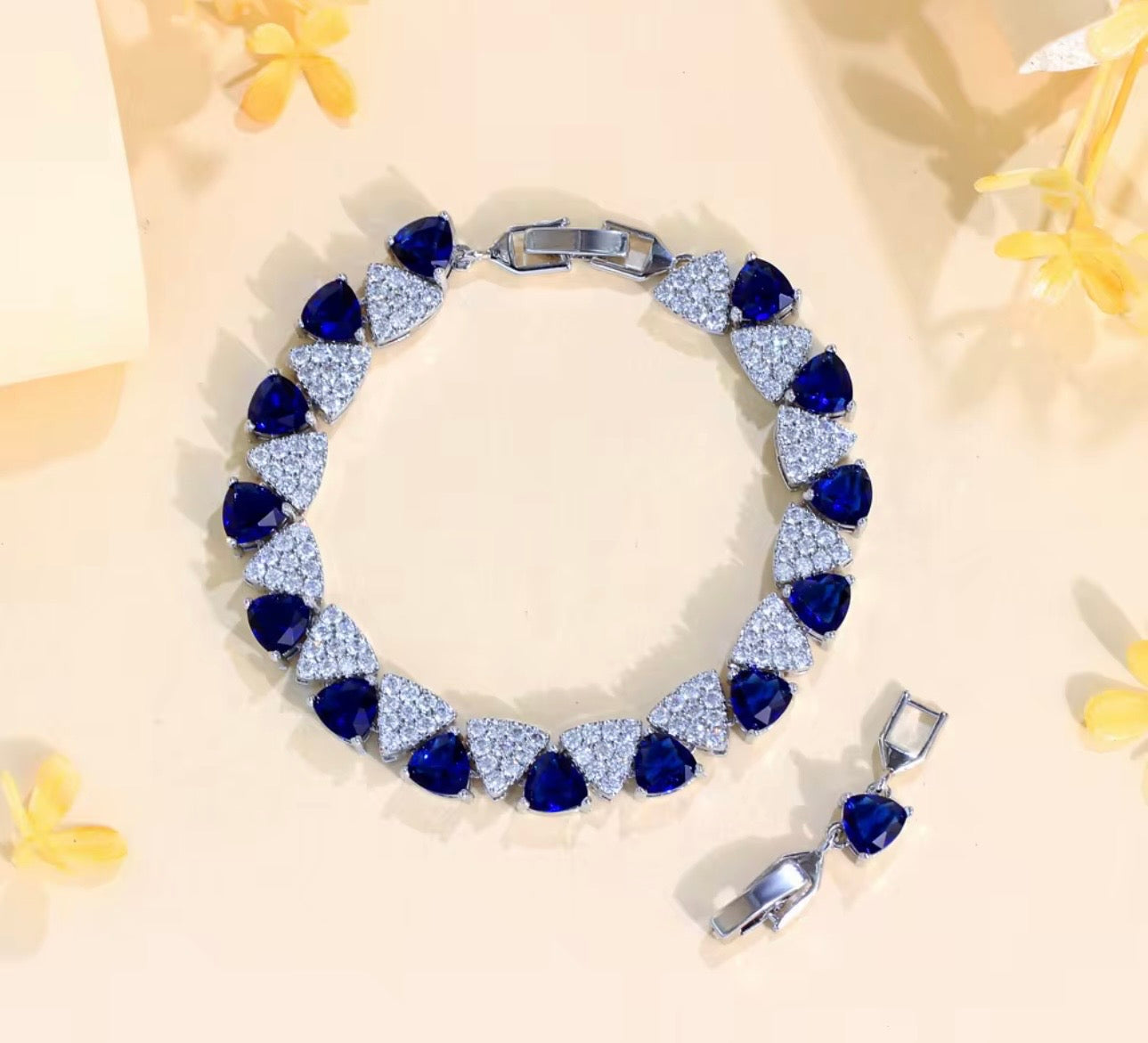 PULSERA ETERNAL
