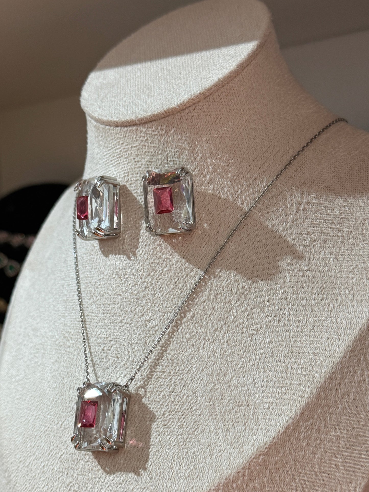 Conjunto transparente