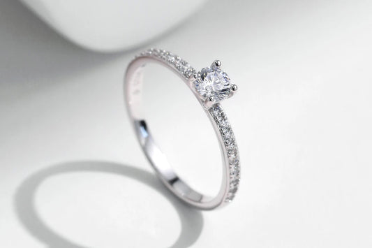ANILLO MOISANITA